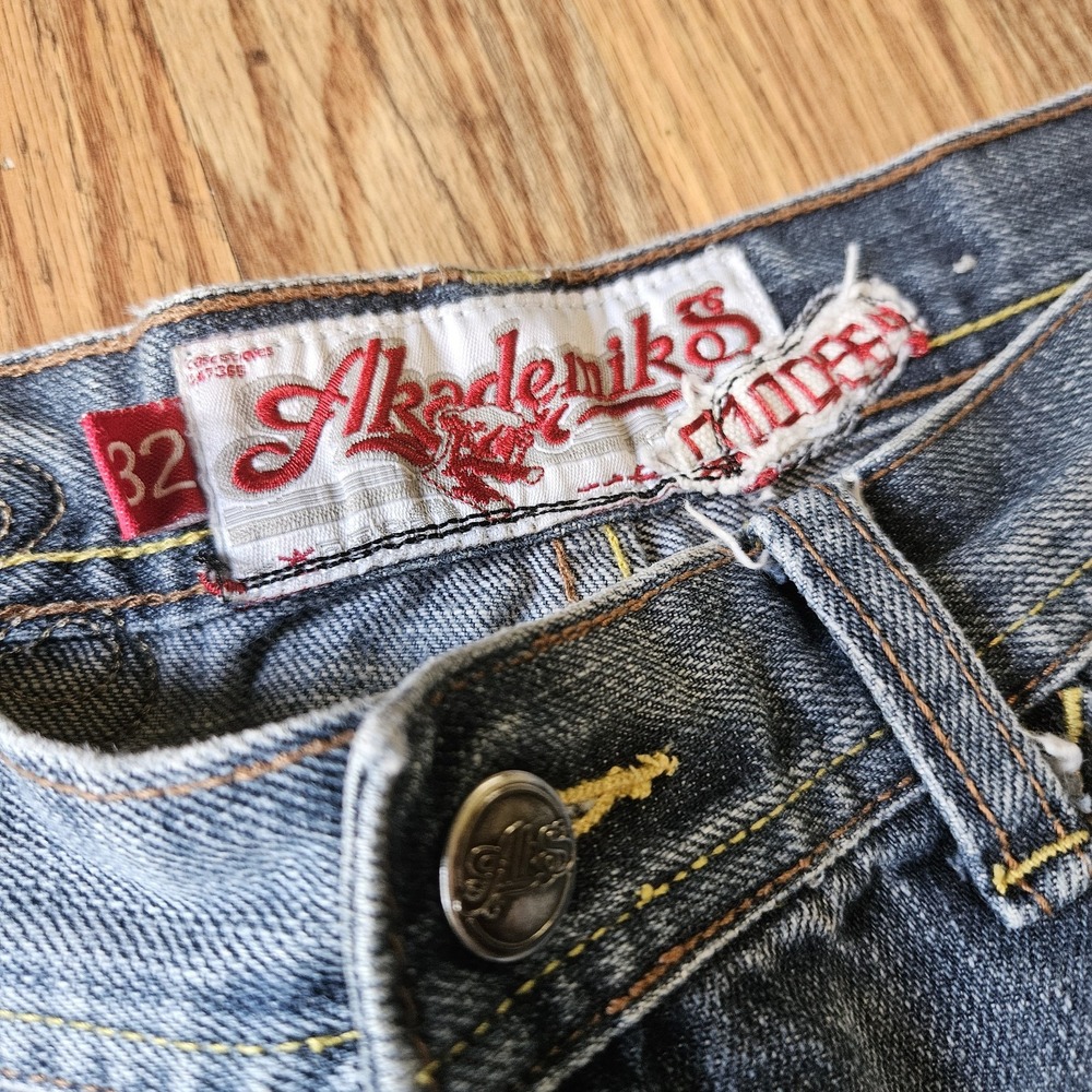 Y2K‎ Akademiks Medium Wash Baggy Embroidered Grunge Jeans Size 32 x 30 - Picture 6 of 16